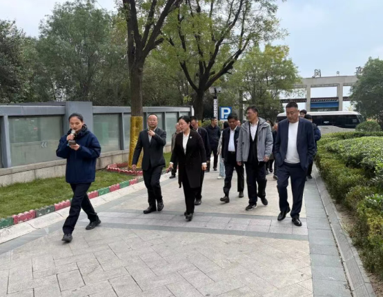四川省眉山市委宣傳部蒞臨魯商服務(wù)菏澤鳳凰城項(xiàng)目調(diào)研交流